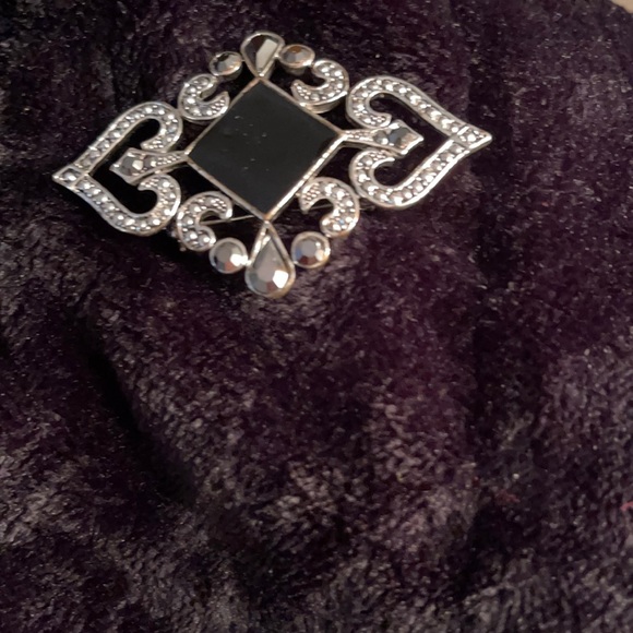 Vintage Pin.  CL/TQ - Picture 2 of 4